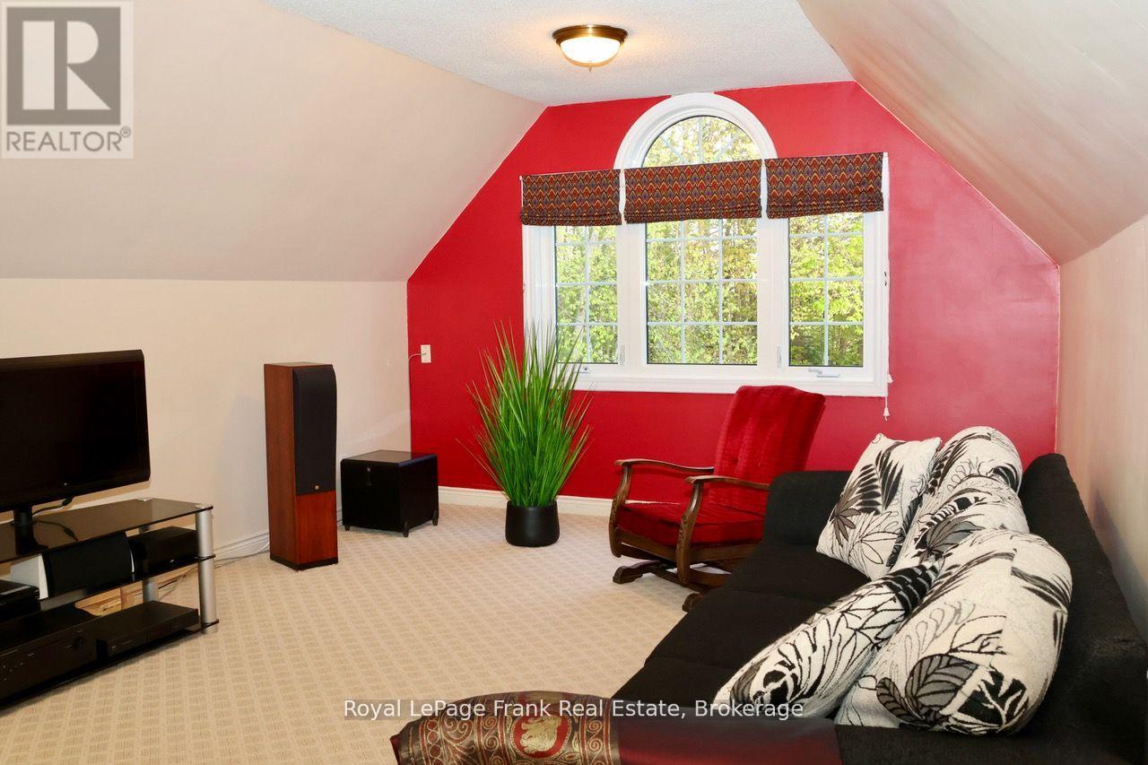85 AMBLESIDE DRIVE - Image 37