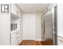 304 220 Newport Drive, Port Moody, BC V3H5B8 Photo 8