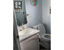 Living room - 350 Lafrance Street, Dieppe, NB E1A2B8 Photo 12