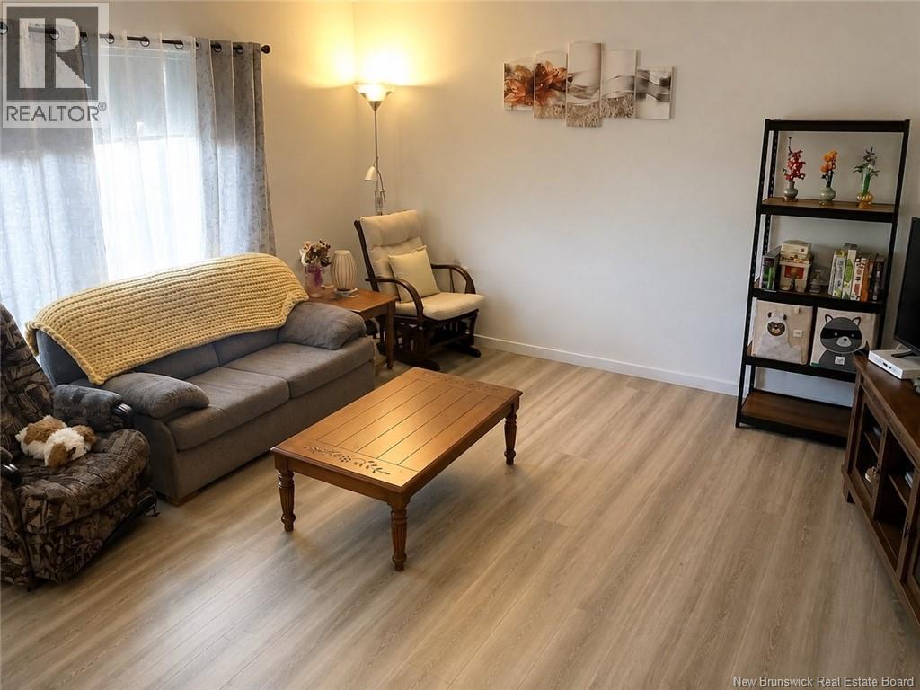 350 Lafrance Street - 7