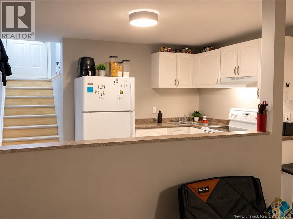 350 Lafrance Street - 25