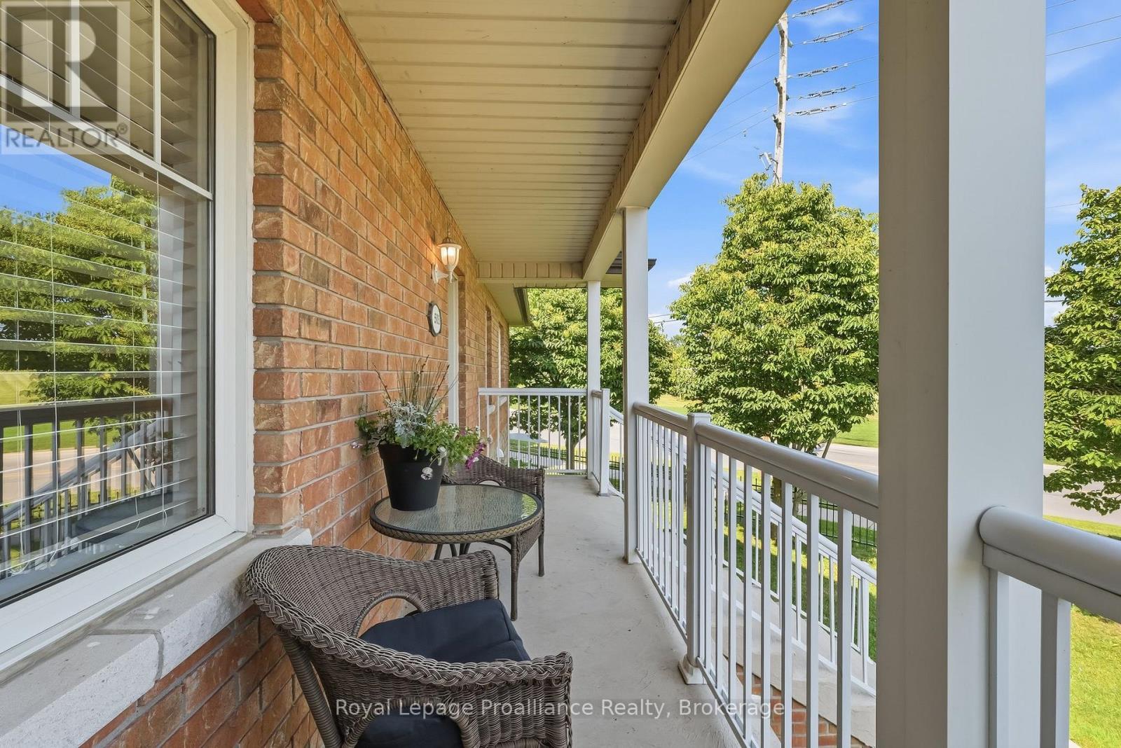 #503 249 RUTTAN TERRACE - 3