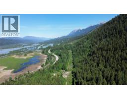 5055 95 Highway, Castledale, BC V0A1J0 Photo 47