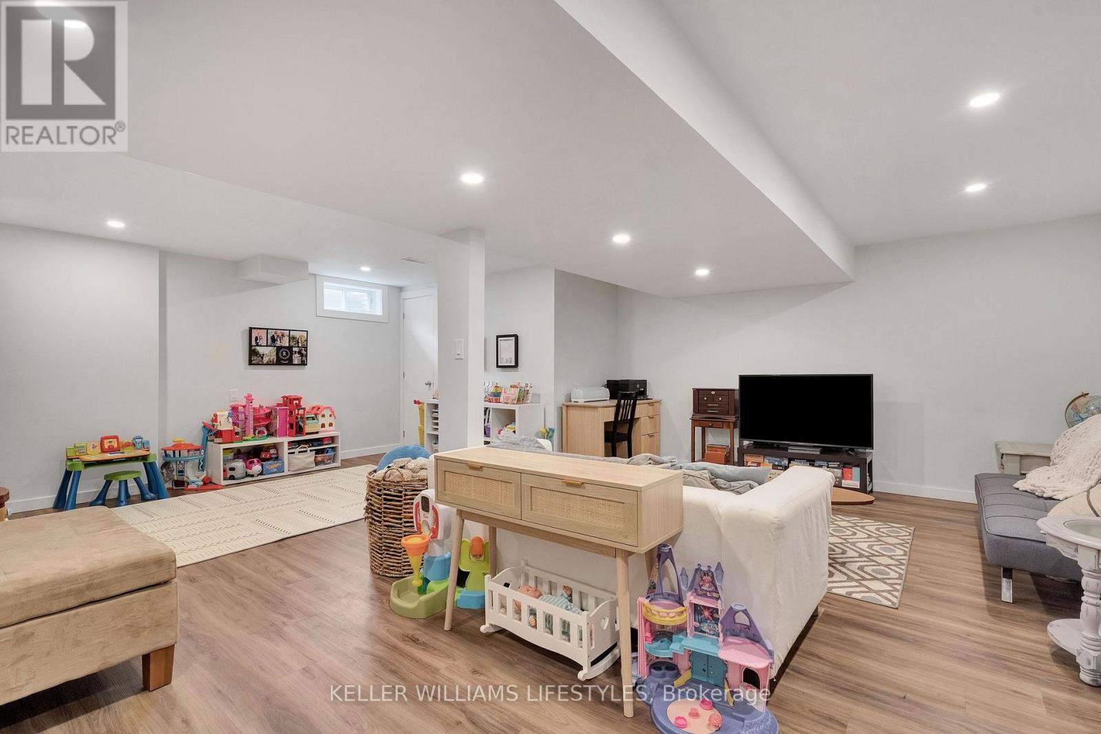 41 SCOTCHMERE CRESCENT - Image 25