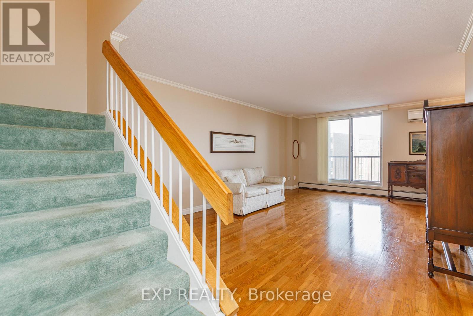#508 2650 SOUTHVALE CRESCENT - 6