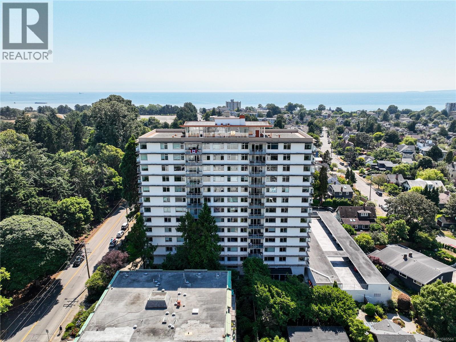 #101 250 Douglas St - Image 43