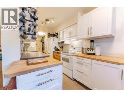 101 250 Douglas St, Victoria, BC V8V2P4 Photo 11