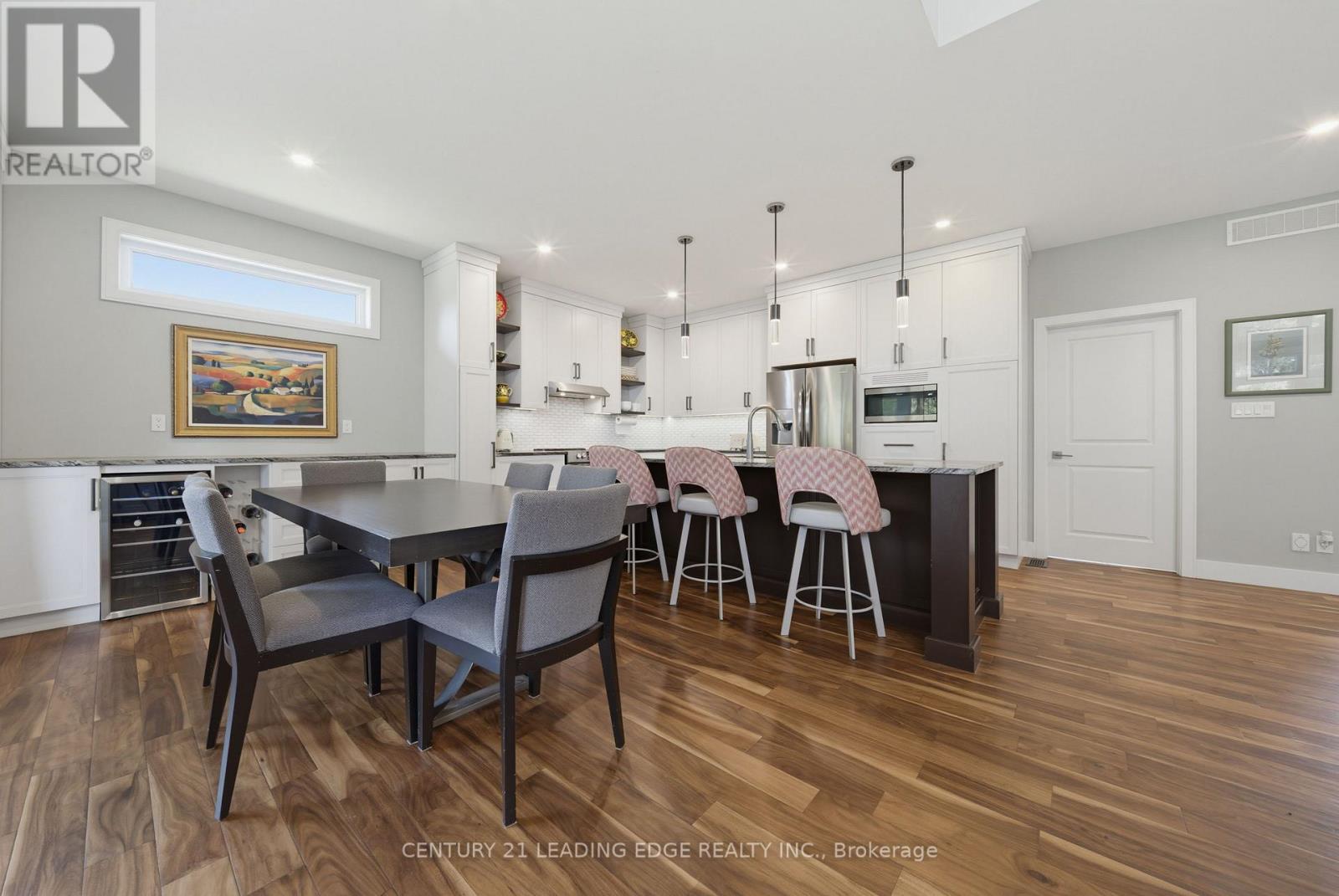 9 LEASIDE STREET - Image 19