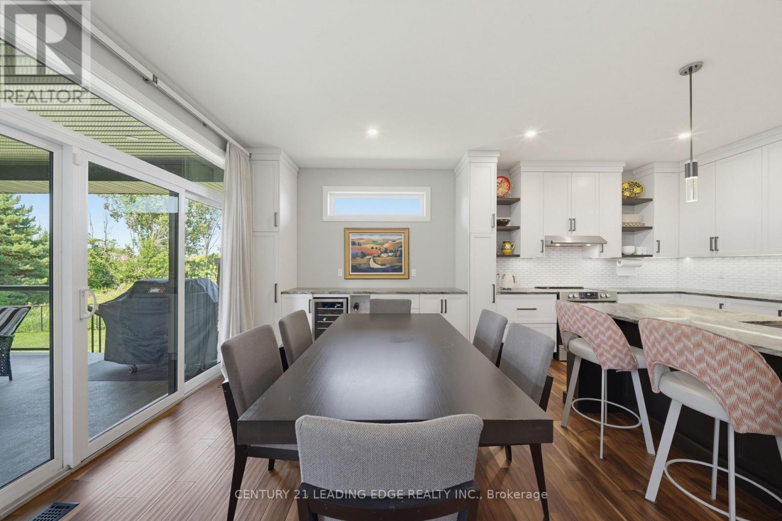 9 LEASIDE STREET - Image 22