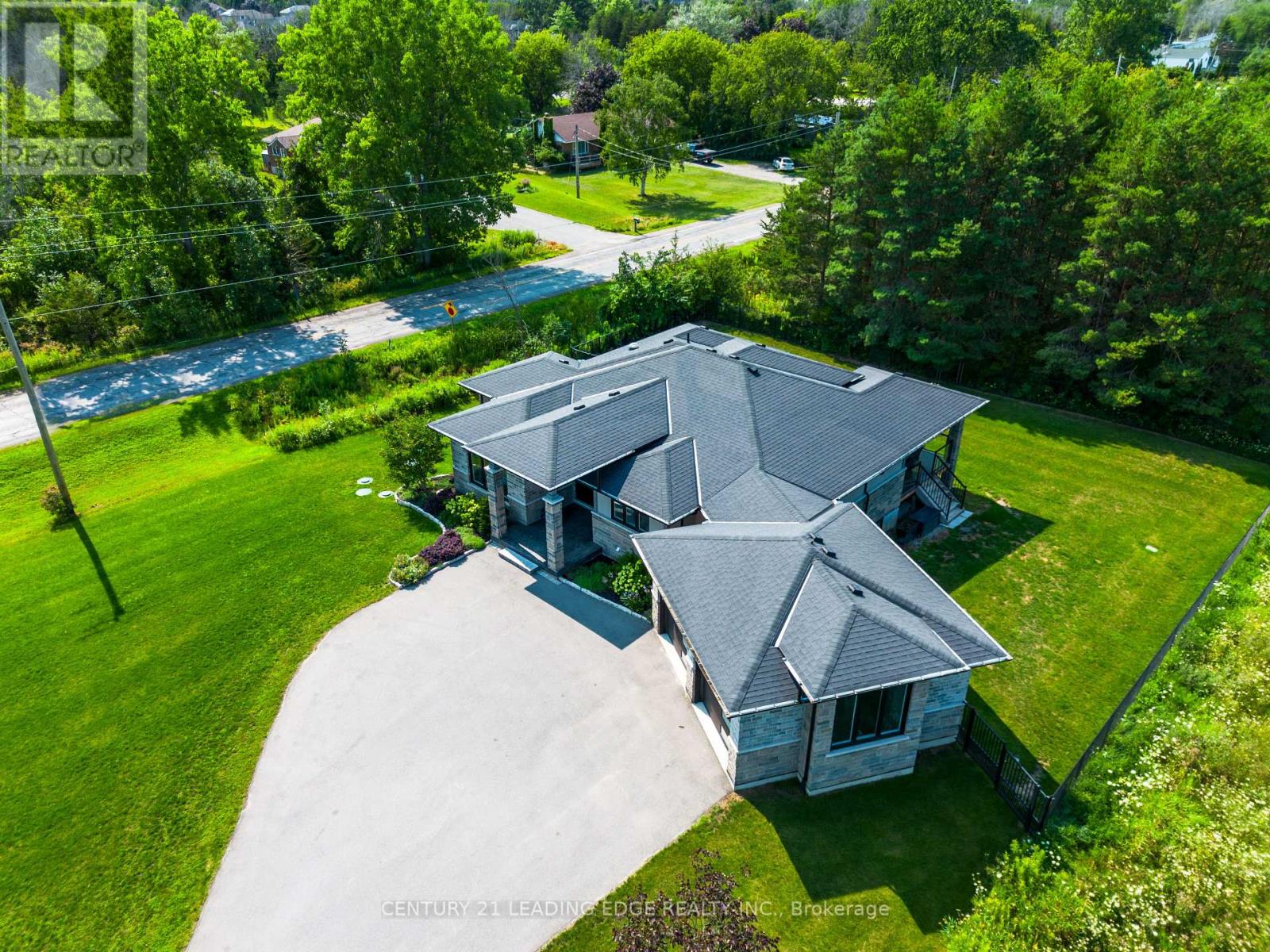 9 LEASIDE STREET - Image 7