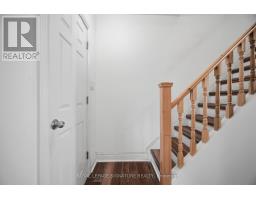 3331 Dundas Street W, Toronto, ON M6P2A6 Photo 18
