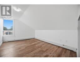 3331 Dundas Street W, Toronto, ON M6P2A6 Photo 20