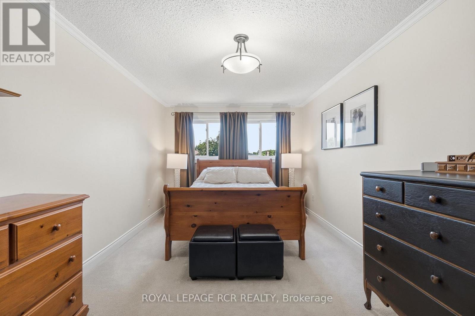 9 DOEPATH WAY - 20