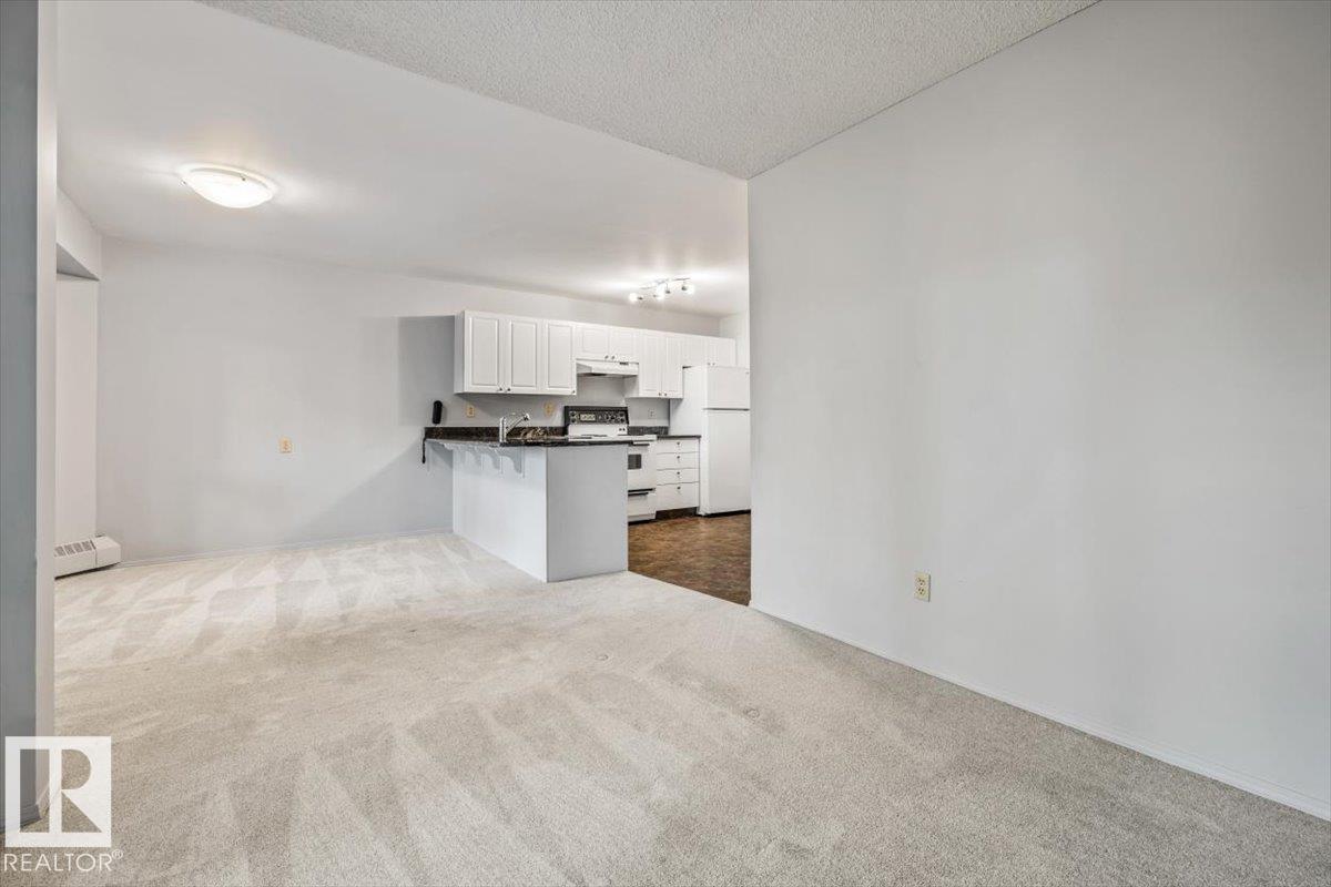 #202 8503 108 ST NW - 15