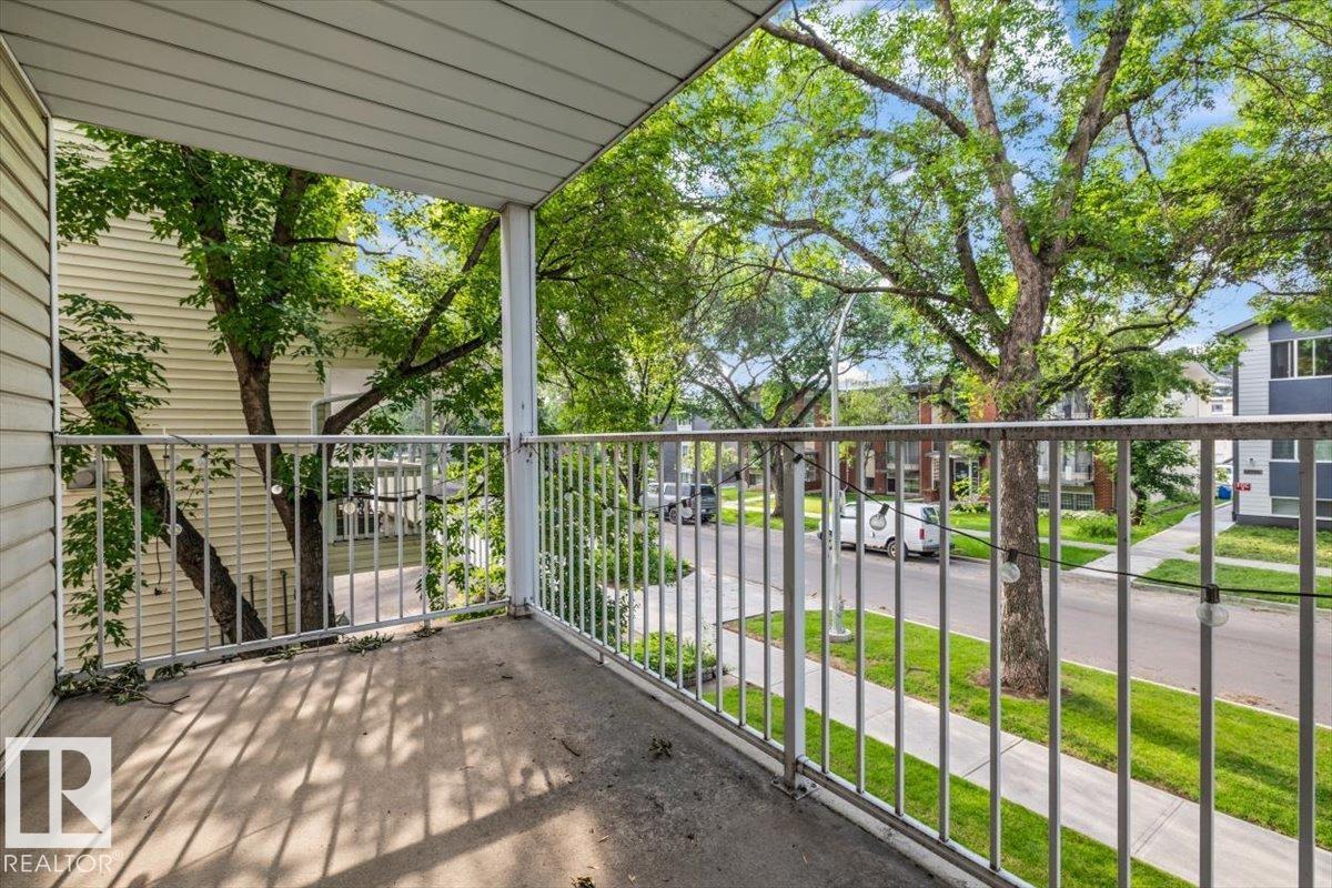 #202 8503 108 ST NW - 27