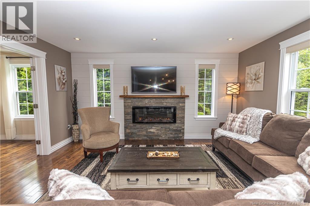 30 Rose Way - Image 18