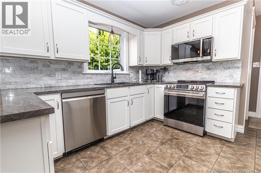 30 Rose Way - Image 12
