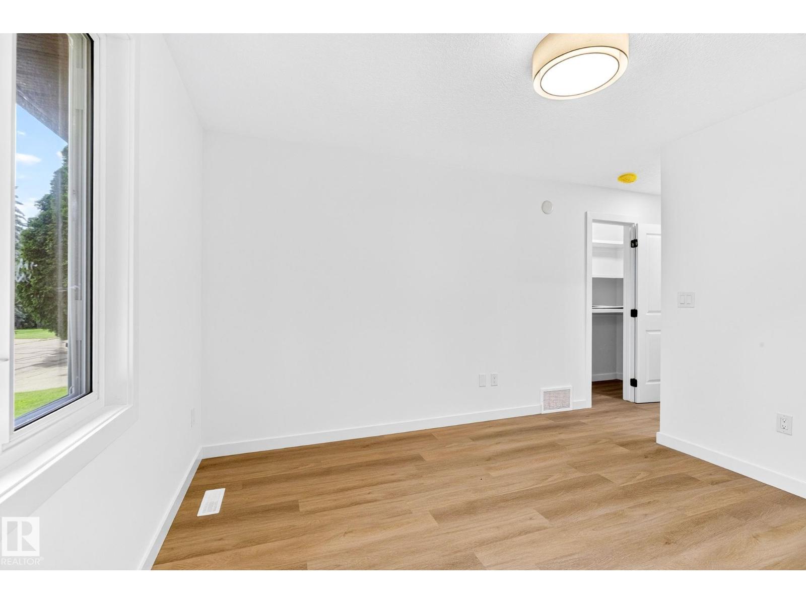 5 PEACE RIVER Drive - Photo 35