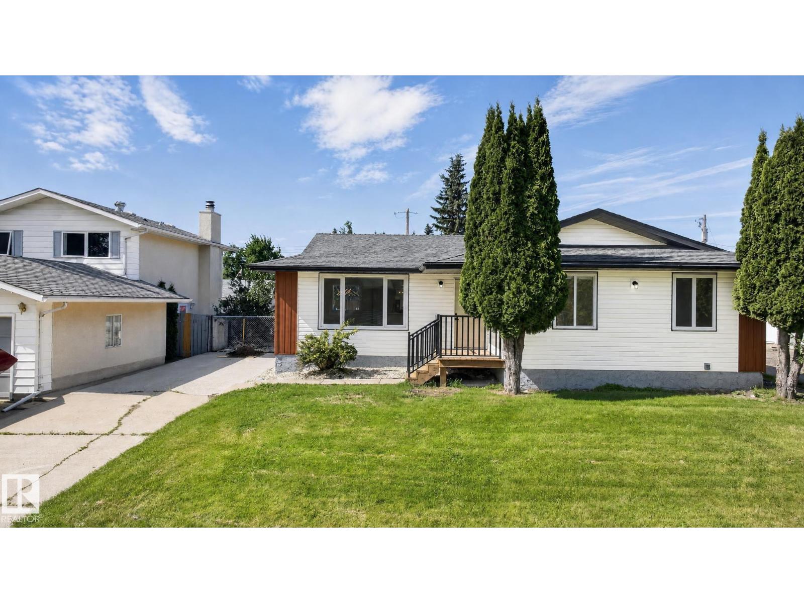 5 PEACE RIVER Drive