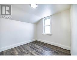 548 Front Street, Oshawa, ON L1H4V3 Photo 12