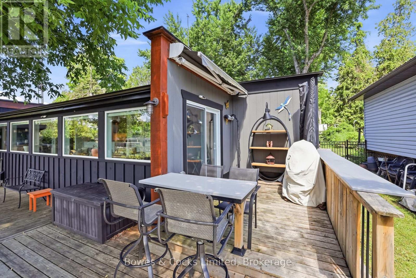 2817 RIVER AVENUE - 43