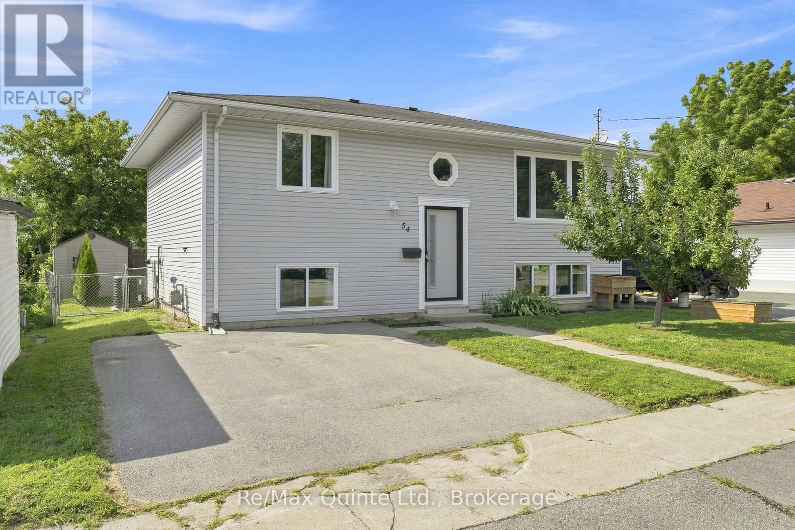 54 BENTINCK STREET - 2