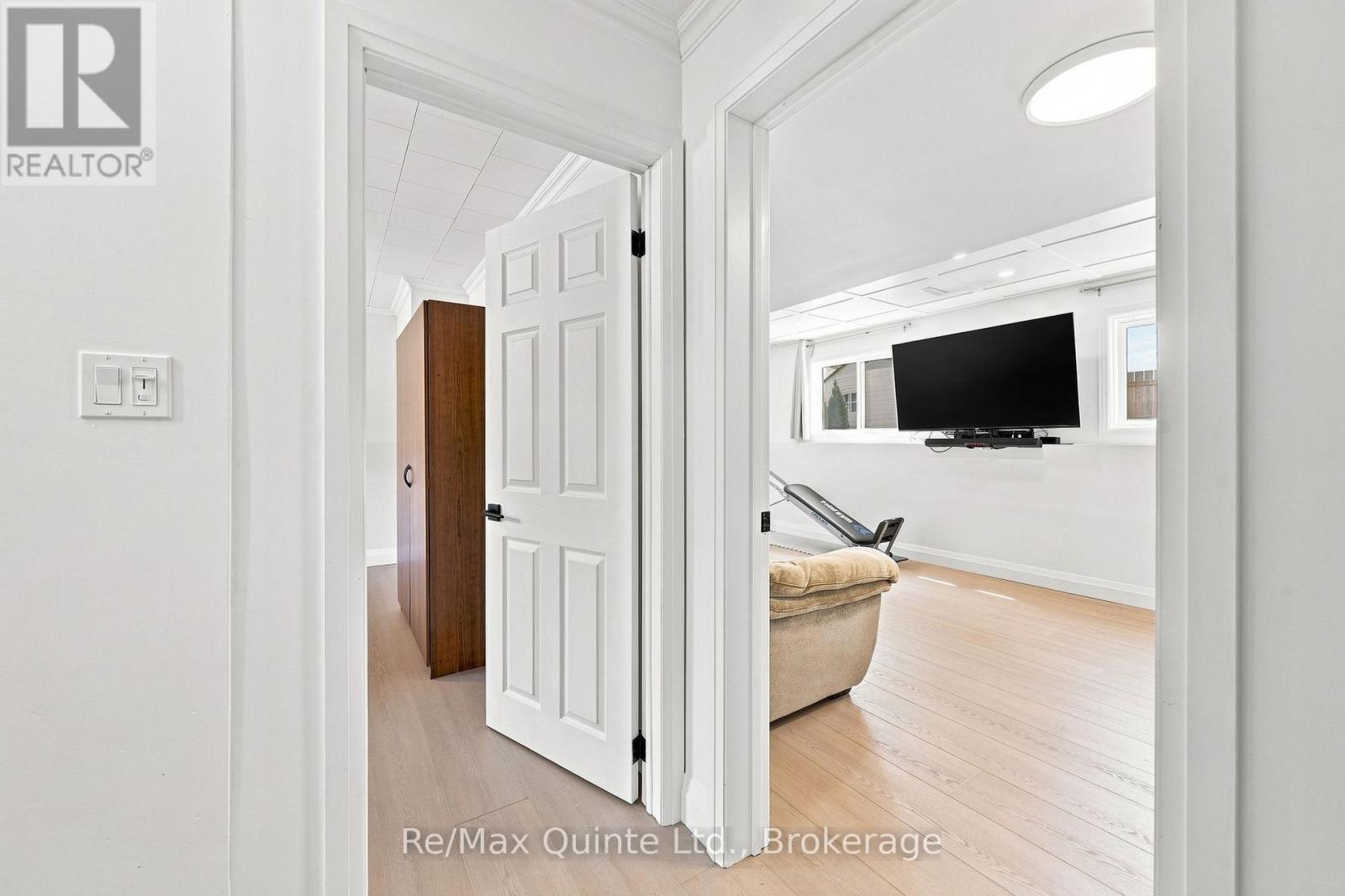 54 BENTINCK STREET - Image 32