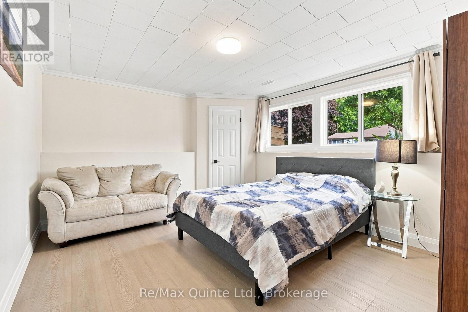54 BENTINCK STREET - Image 37