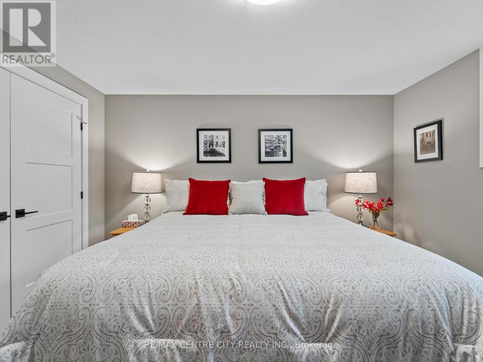 38 ERIN PLACE - Image 40