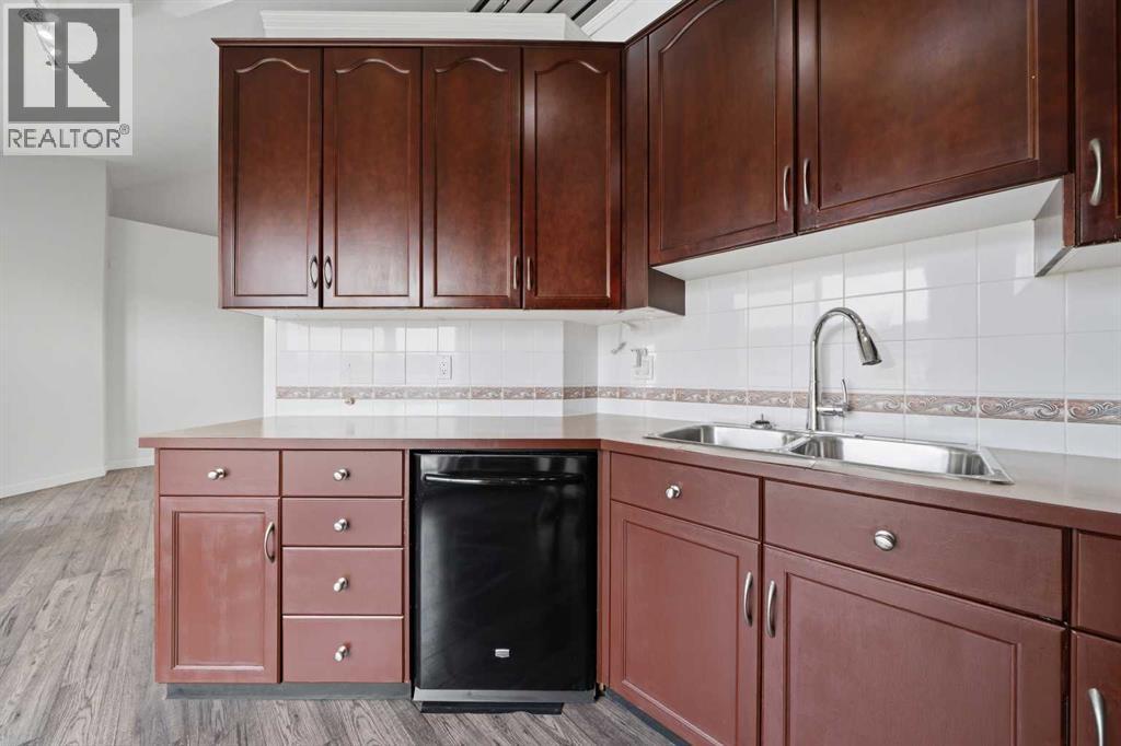 114, 6550 Old Banff Coach Road SW, Patterson, Calgary photo 5