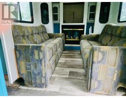 7 lot -Camp 4 Road thumbnail 11