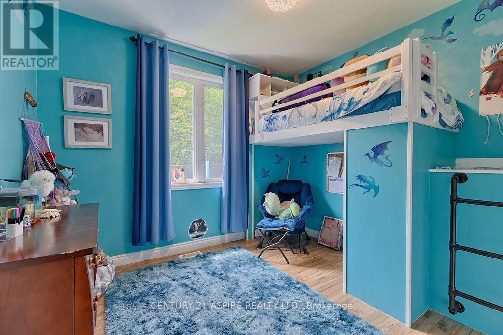 12 BEDARD BOULEVARD - 16