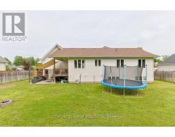 12 Bedard Boulevard, Petawawa, ON K8H0B7 Photo 33