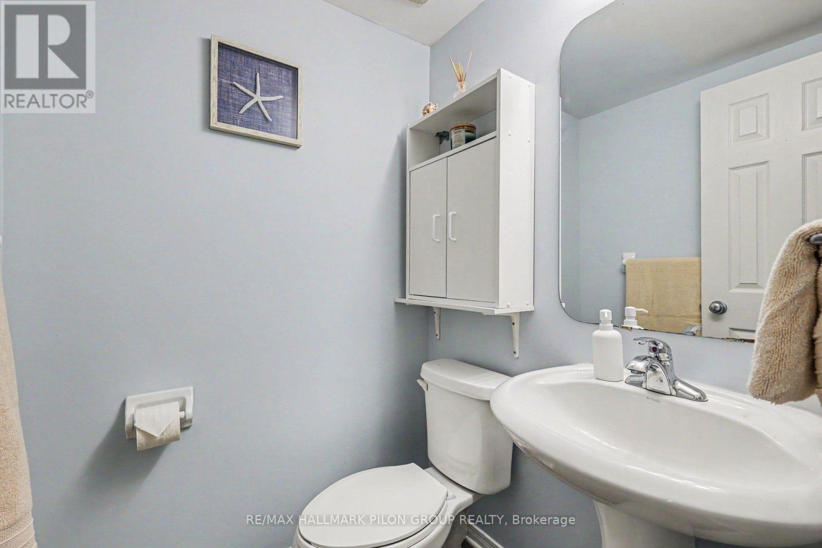 3 Bed, 3 Bath House for Sale in Ottawa – 174 TRAIL SIDE CIRCLE, Ottawa – MLS# X13661092 - Image 9