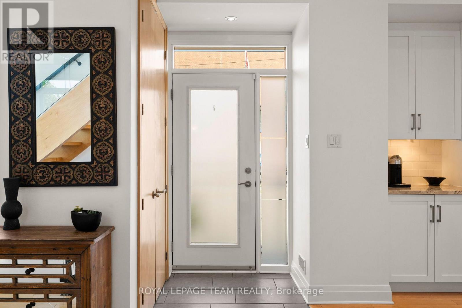445 EDISON AVENUE - 3