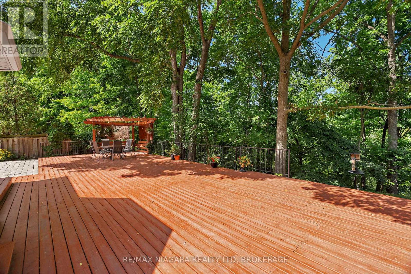 3908 CAROLYNN COURT - 34