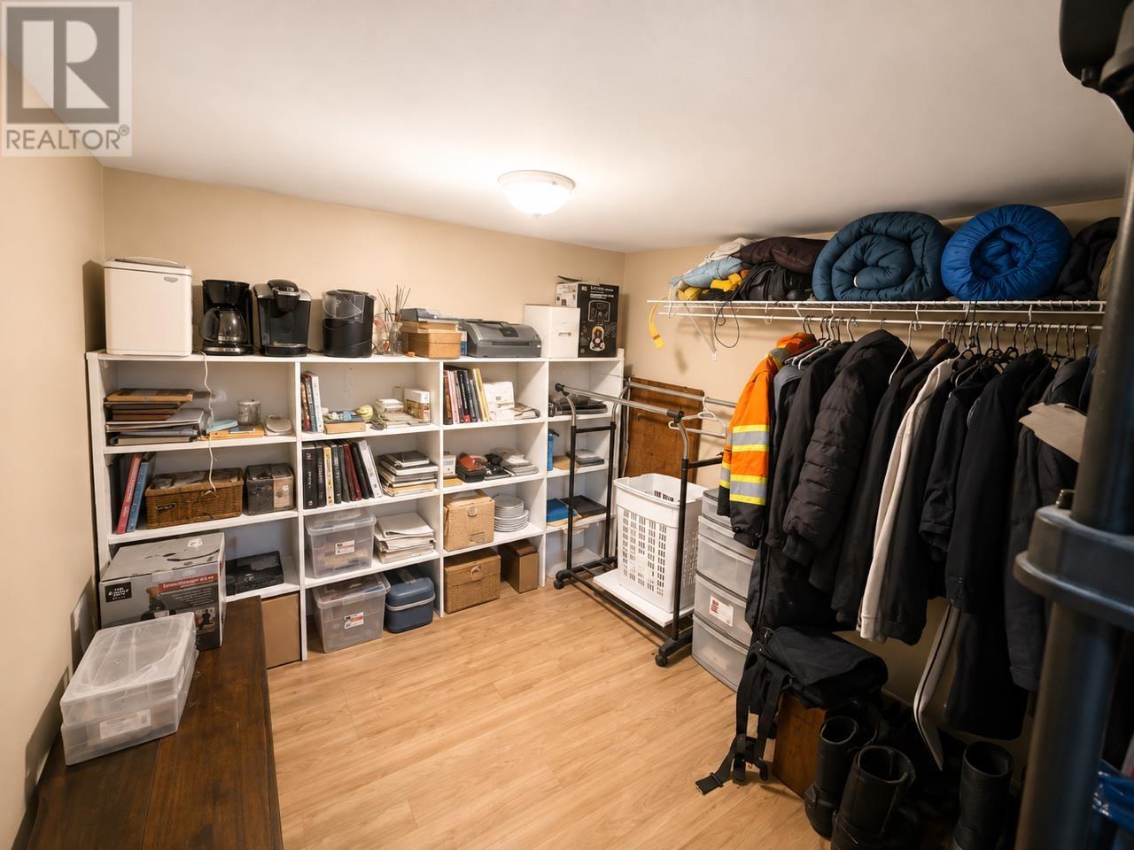 3135 LLOYD ST - 13