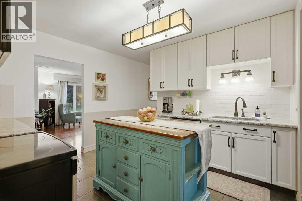 3501 Spruce Drive - 12