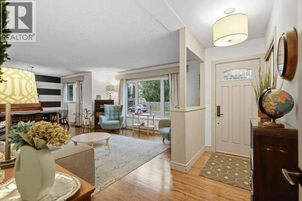3501 Spruce Drive - 2