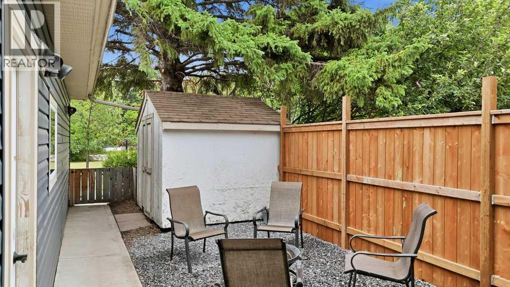 3501 Spruce Drive - 44
