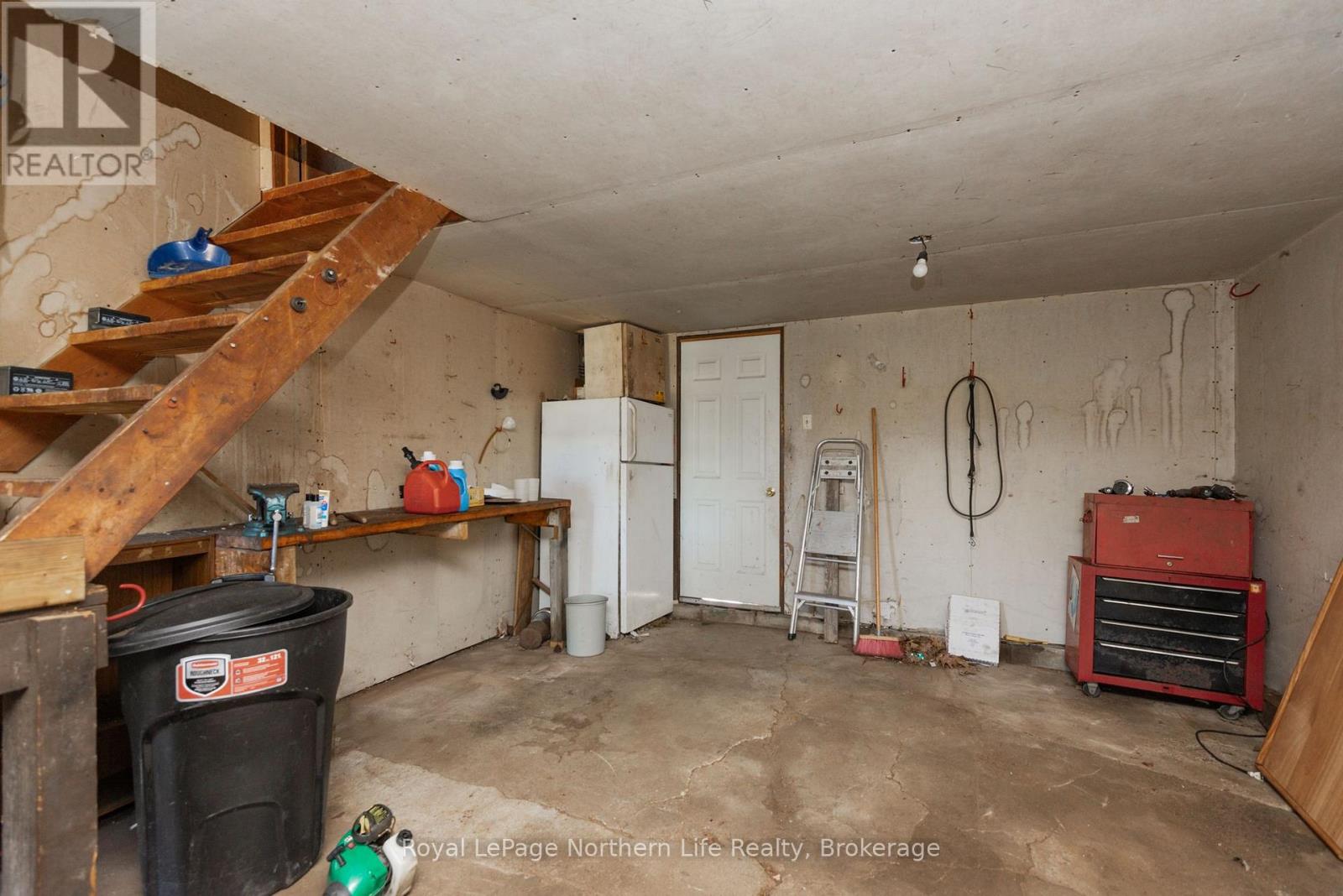 273 DERLAND ROAD - Image 11