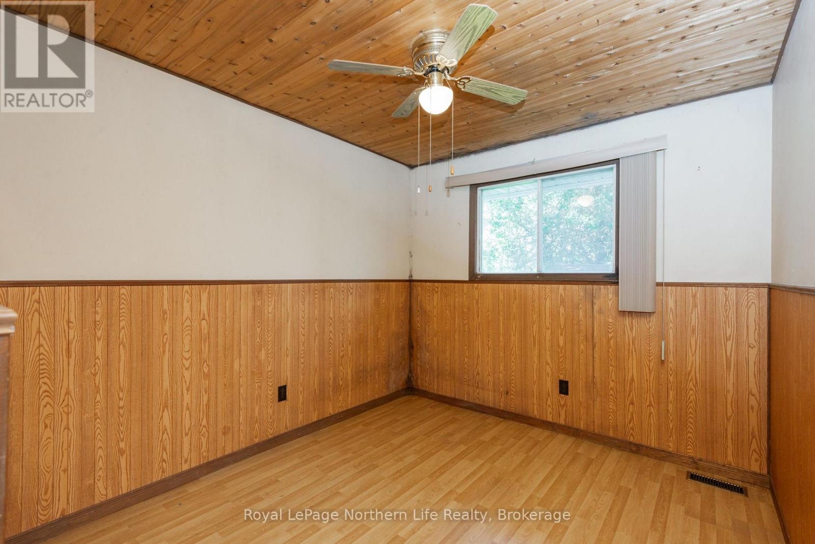 273 DERLAND ROAD - 21