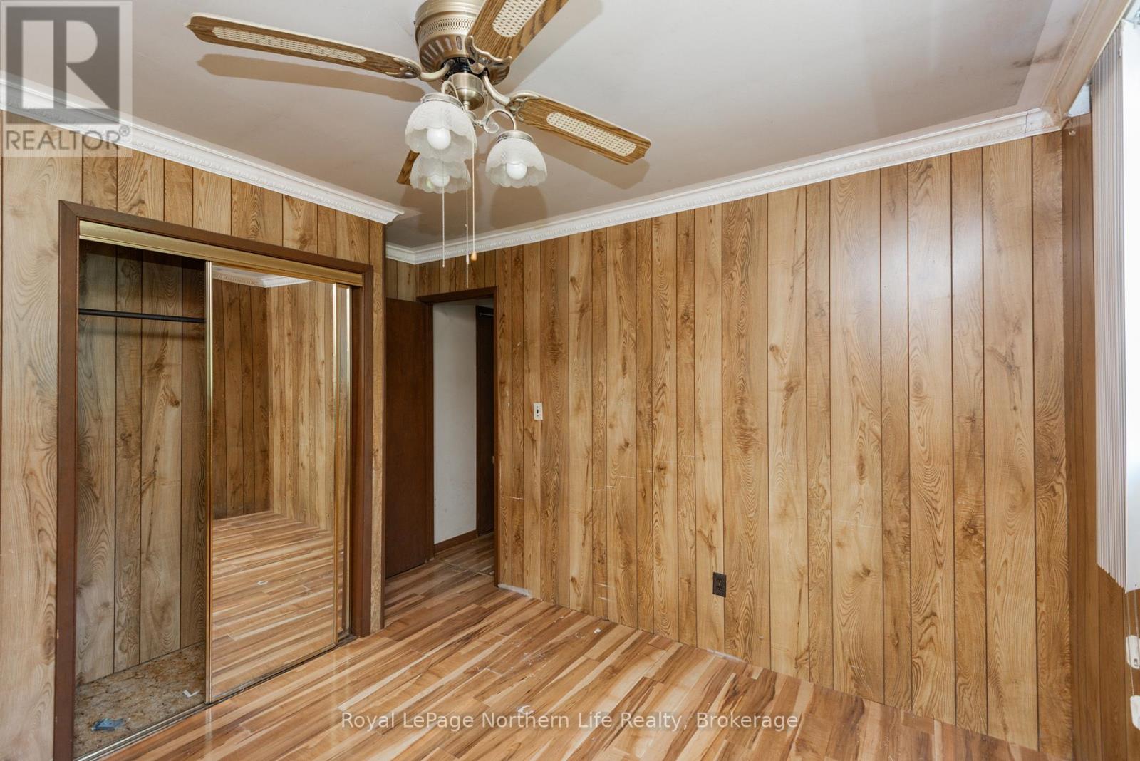 273 DERLAND ROAD - 32