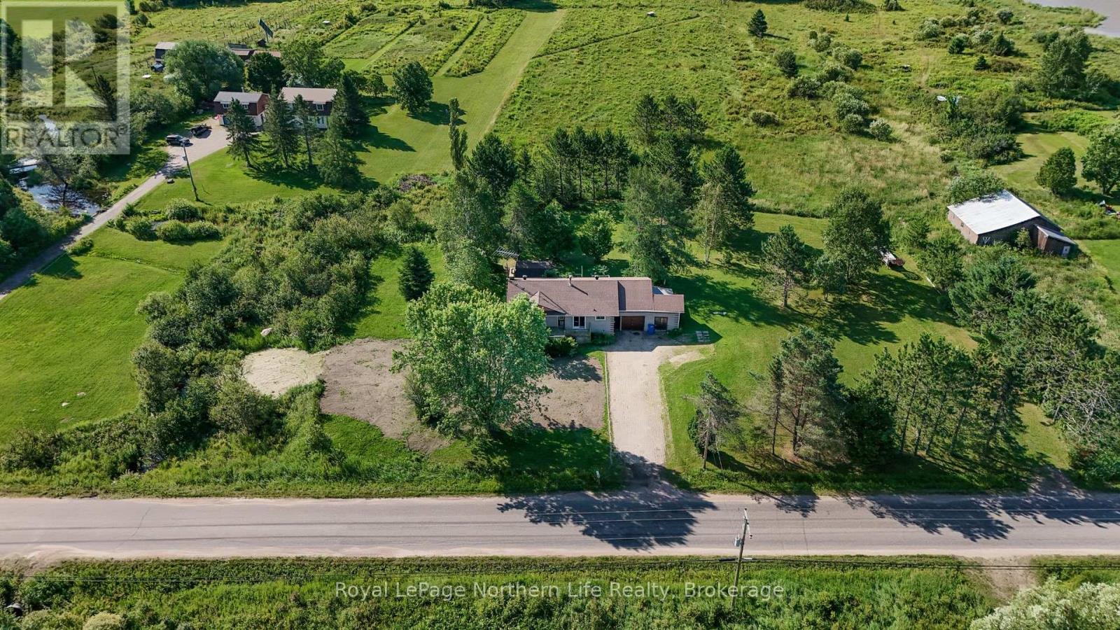 273 DERLAND ROAD - 44