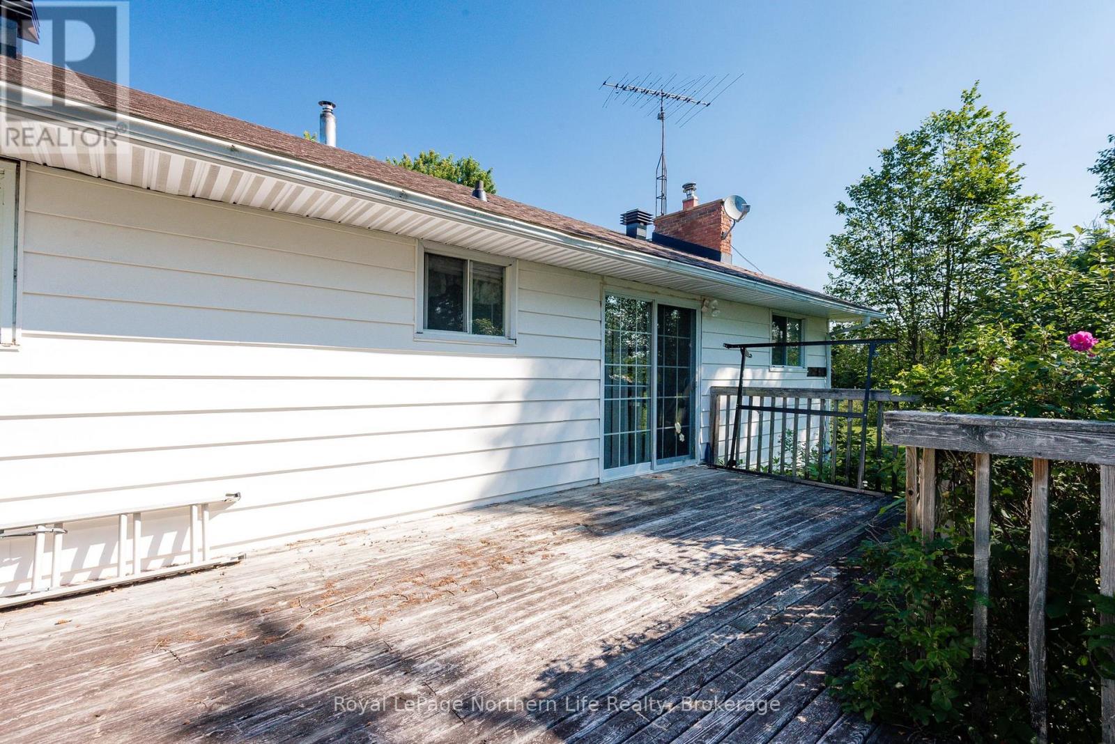273 DERLAND ROAD - 9