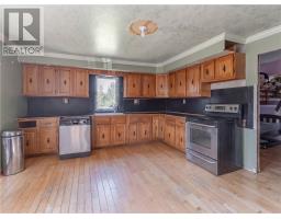 933 E Highway 17, Wahnapitae, ON P0M1H0 Photo 7