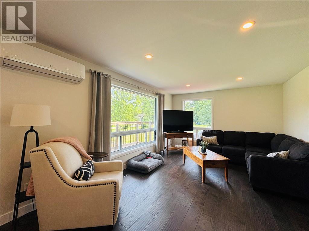 554 Lavigne Road - Image 13