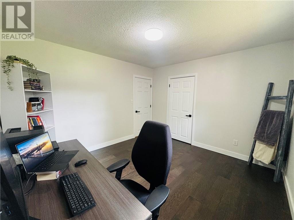 554 Lavigne Road - 18