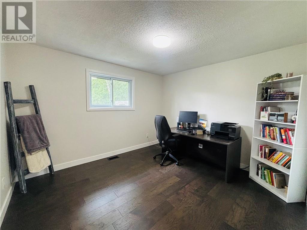 554 Lavigne Road - Image 19