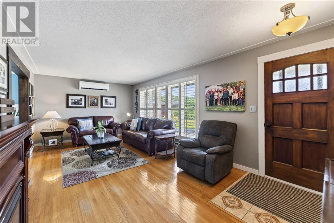1355 Wedgewood Drive - 35